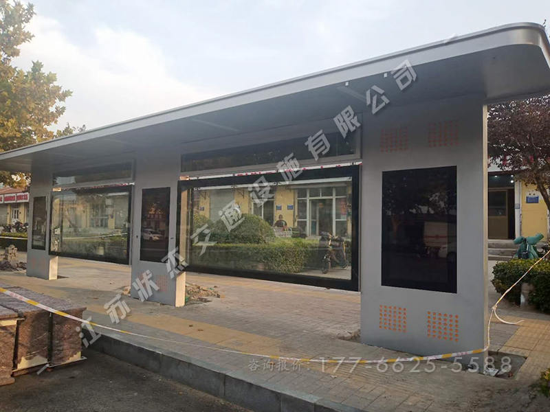 河北唐山LED屏現(xiàn)代候車(chē)亭安裝完成